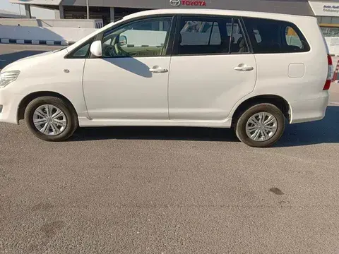 Toyota Innova 2013
