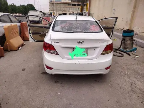 هيونداي أكسينت 2012