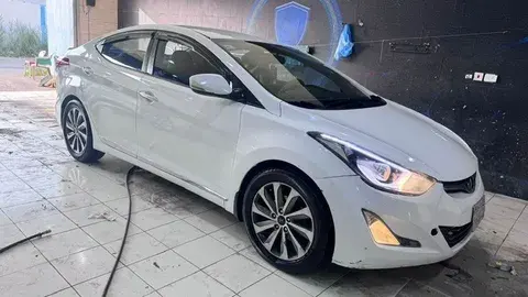 Hyundai Elantra 2016