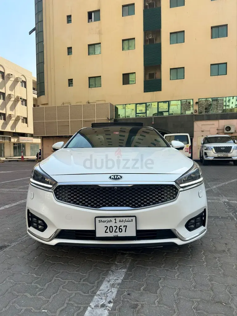 كيا كادنزا 2018