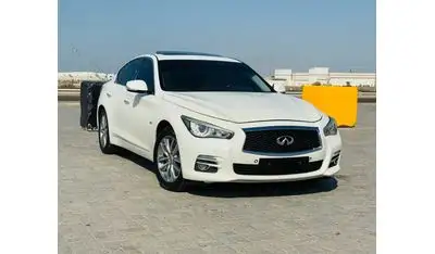 Infiniti Q50 Premium 2.0L