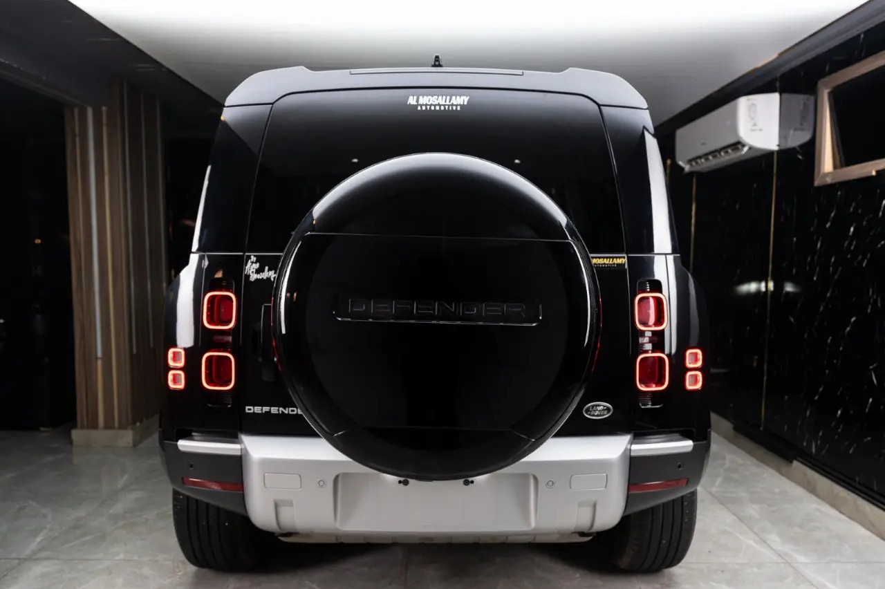 لاند روفر ديفندر 2021