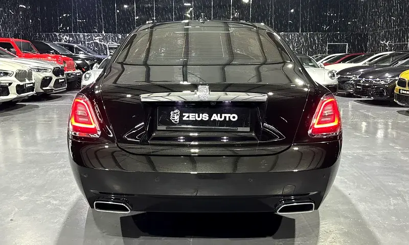 Rolls-Royce Ghost 2021