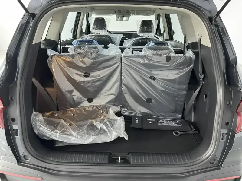 كيا كارينز 2024 7 راكب عائليه