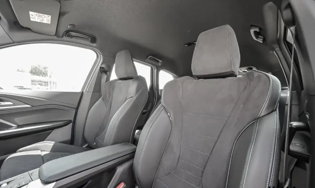 بي أم دبليو X1 2025