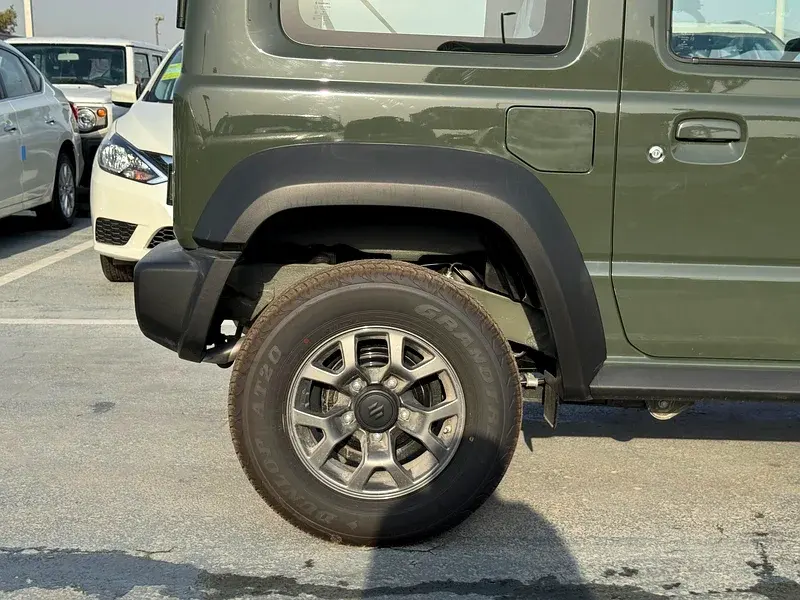 Suzuki Jimny 2025