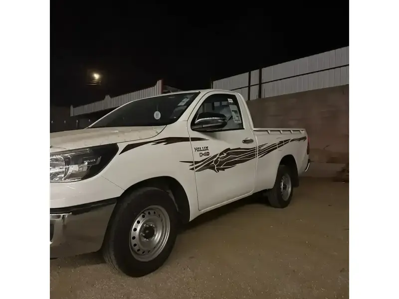 Toyota Hilux 2024