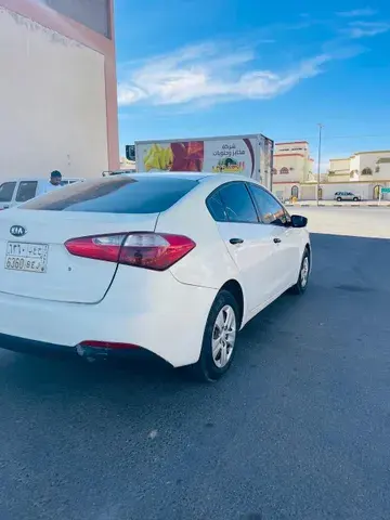 كيا سيراتو 2015