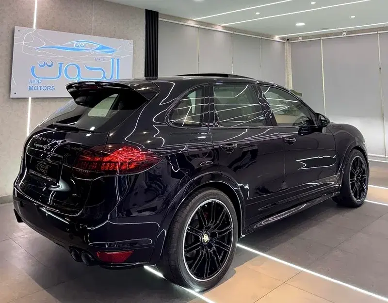 Porsche Cayenne 2014