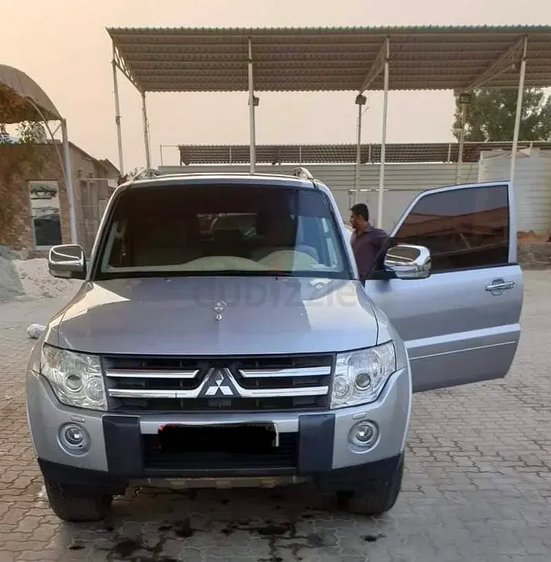 ميتسوبيشي باجيرو 2007