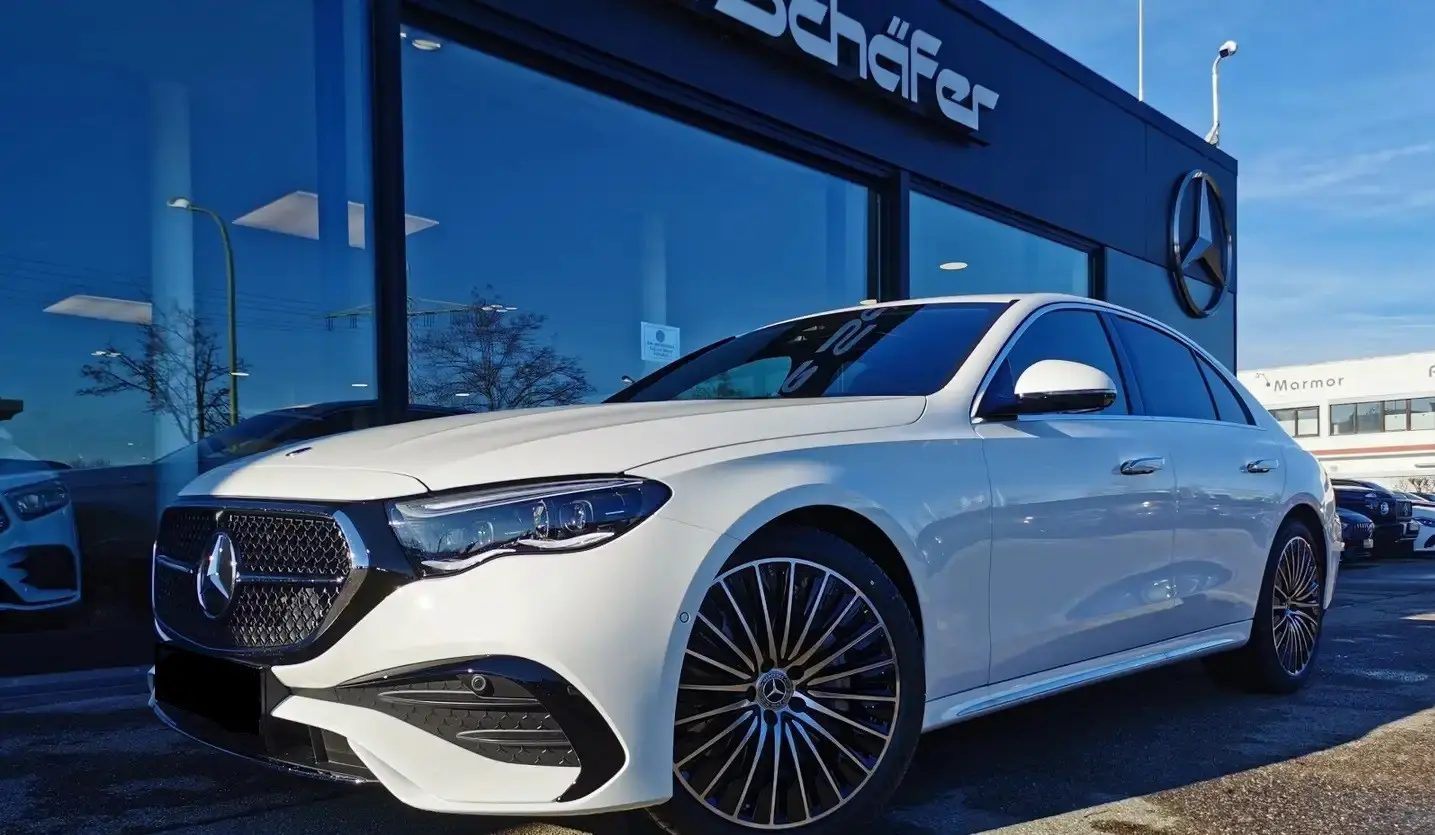 Mercedes Benz E Class 2025