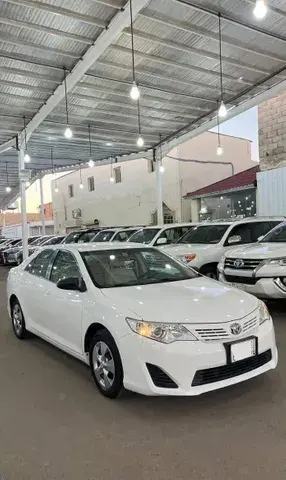 تويوتا كامري 2015