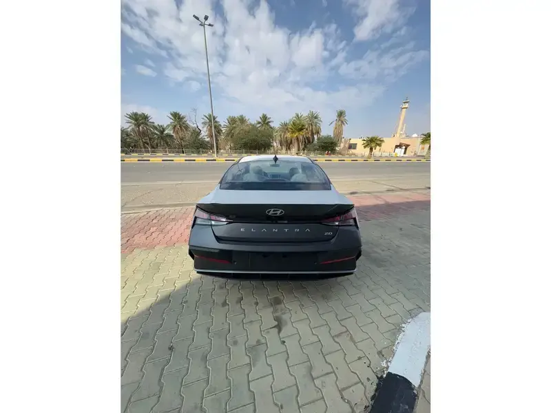 هيونداي إلنترا 2025 هيونداي النترا سمارت بلس مكينه 2.0 2025