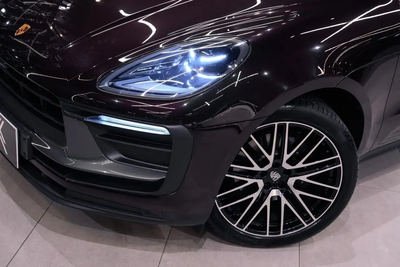 Porsche Macan 2024
