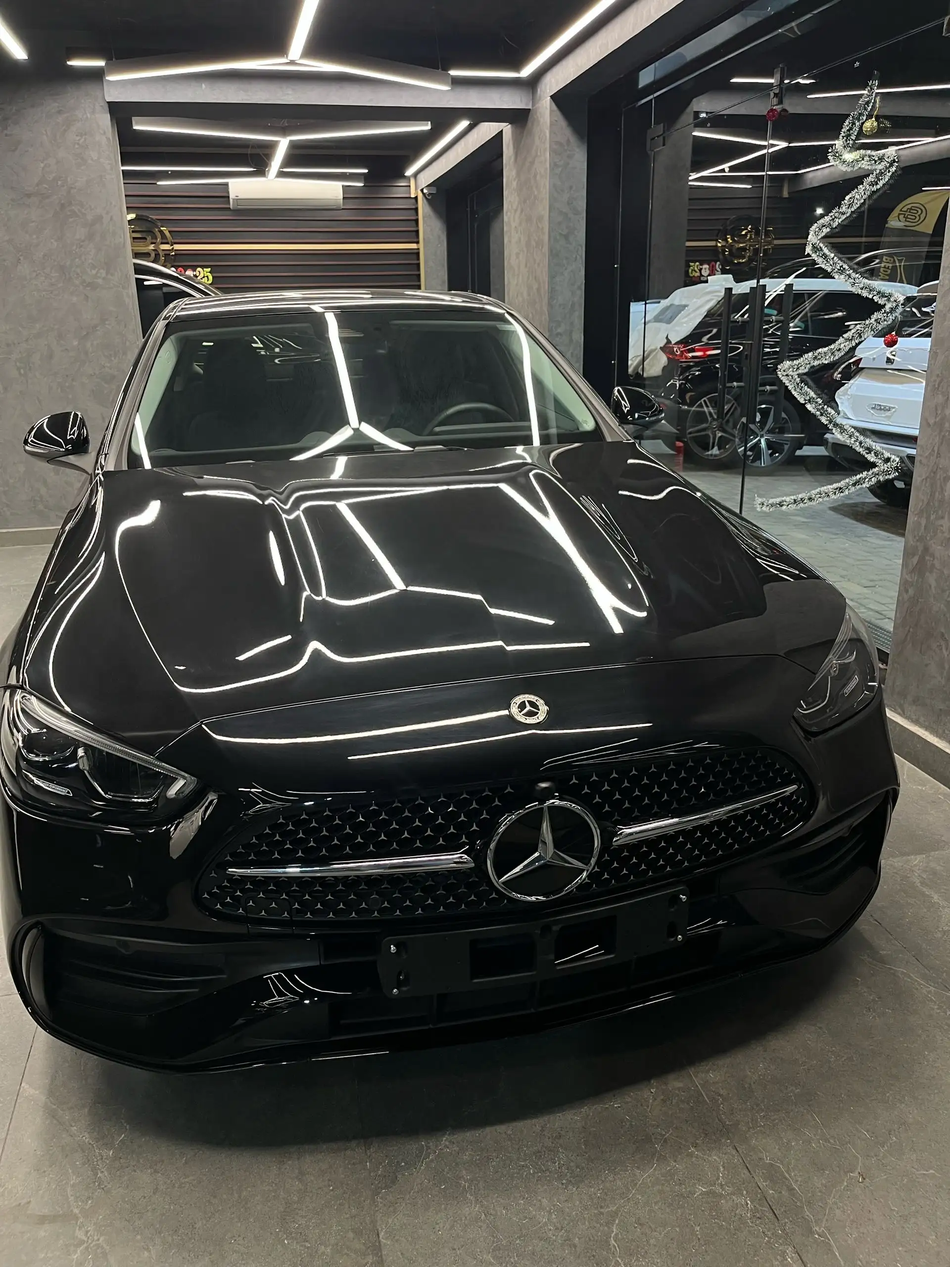 Mercedes Benz C Class 2024