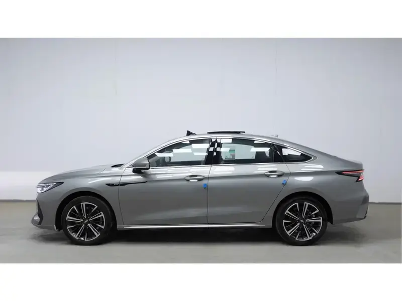 Chery Arrizo 8 Pro 2025