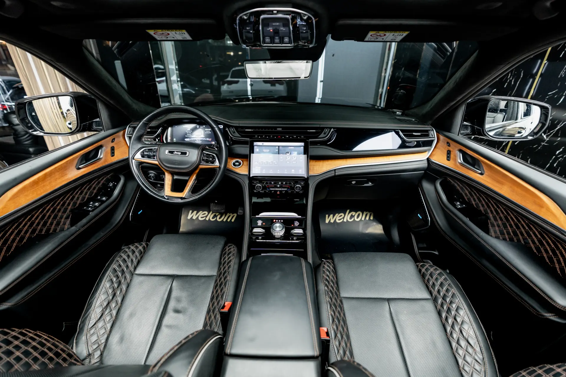 جيب جراند شيروكي 2023