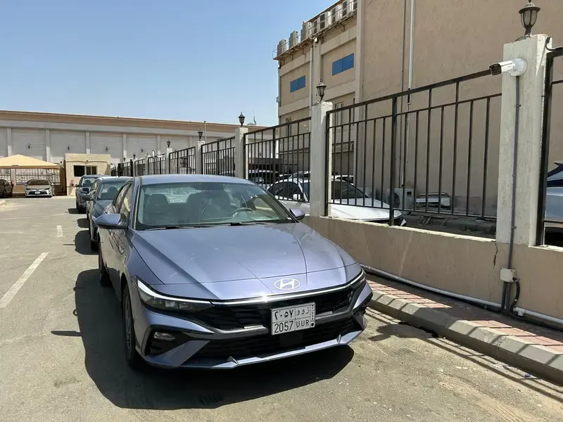 Hyundai Elantra 2025