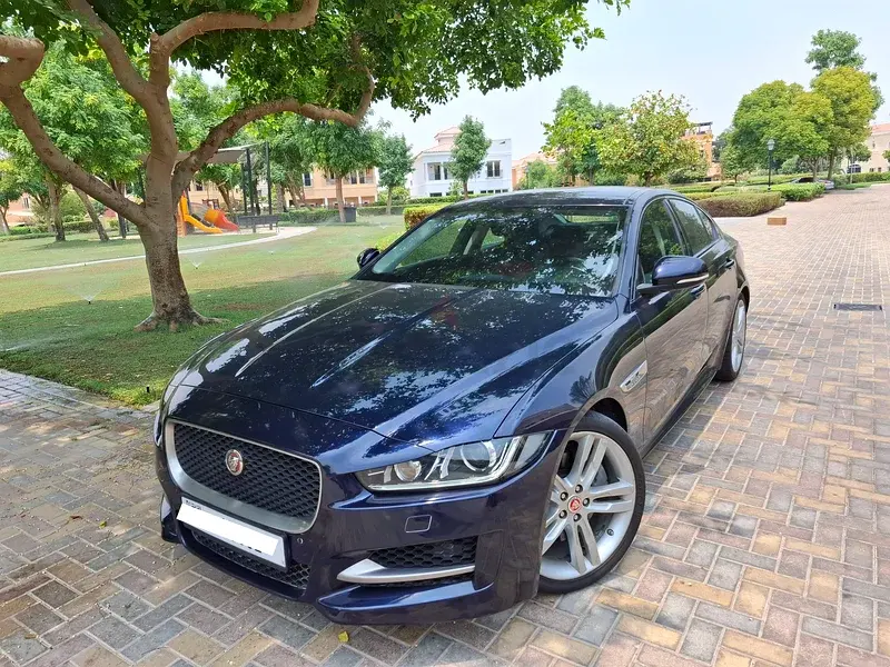 Jaguar XE 2019