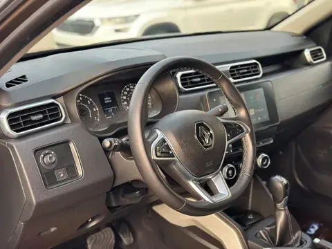 رينو داستر 2023 30000