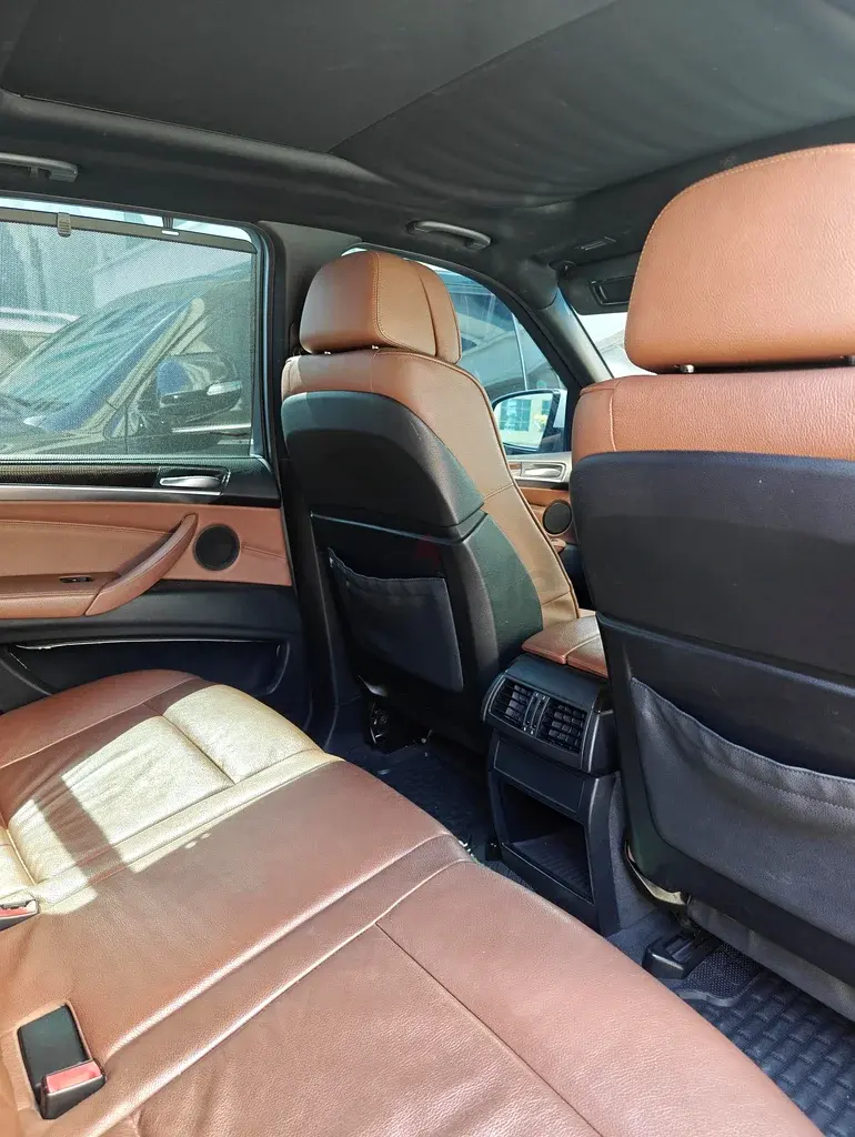 بي أم دبليو X5 2012