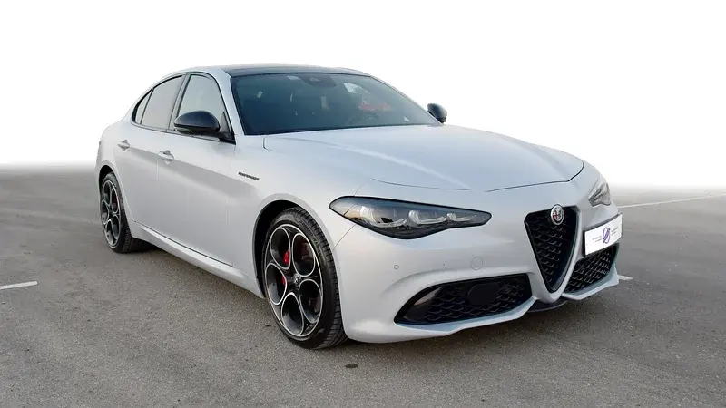 AED 3,132 / Month | Alfa Romeo | Giulia Competizione | 2024 | Warranty and Service | Service History