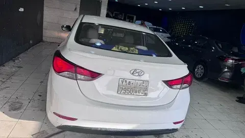 Hyundai Elantra 2016