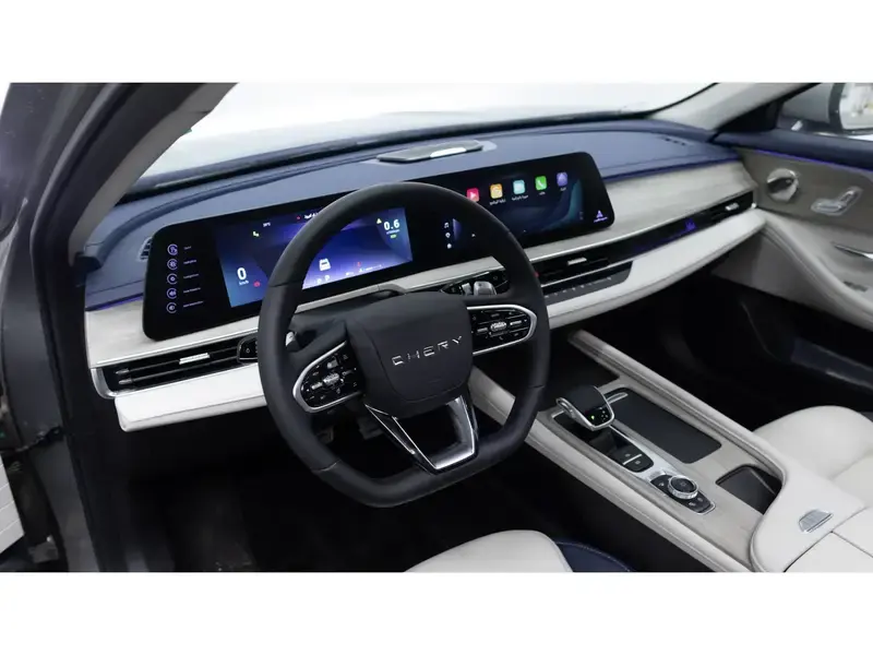 Chery Arrizo 8 Pro 2025