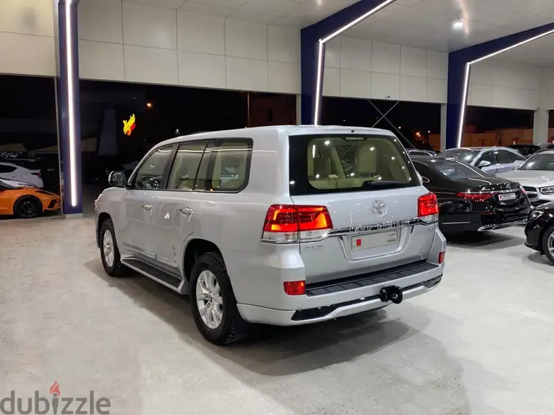 Toyota Land Cruiser 2016