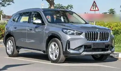 بي أم دبليو X1 SDrive 20Li