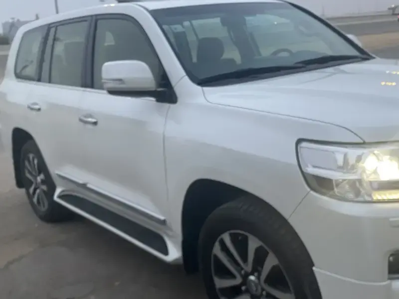 Toyota Land Cruiser Wagon 2017