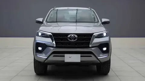 New Toyota Fortuner 2024