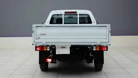 ايسوزو دي-ماكس 2025 الجديد