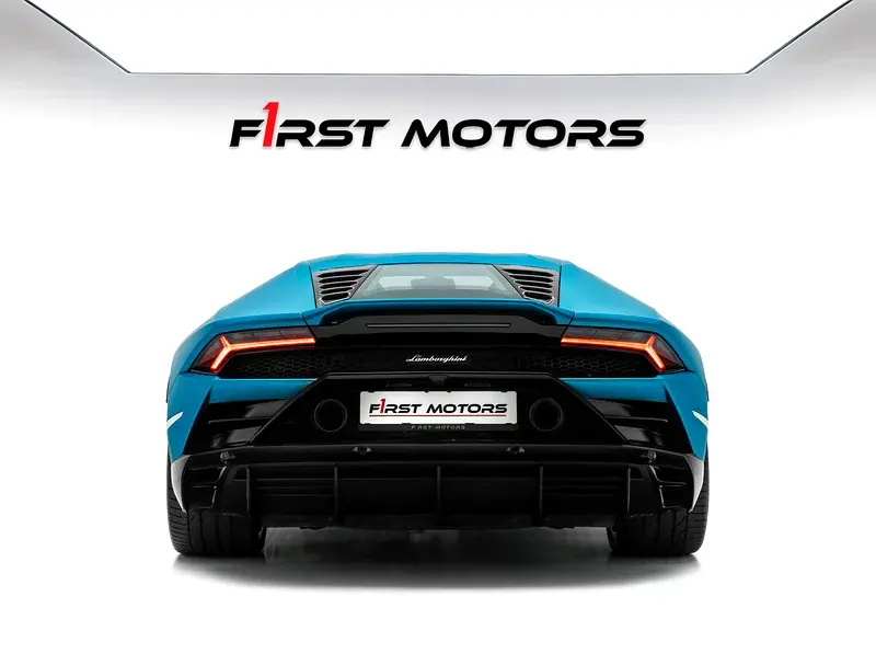 لامبورغيني هوراكان 2022