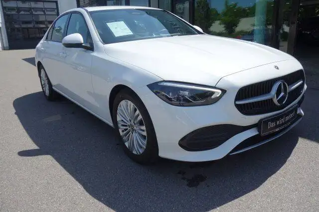 Mercedes Benz C Class 2023
