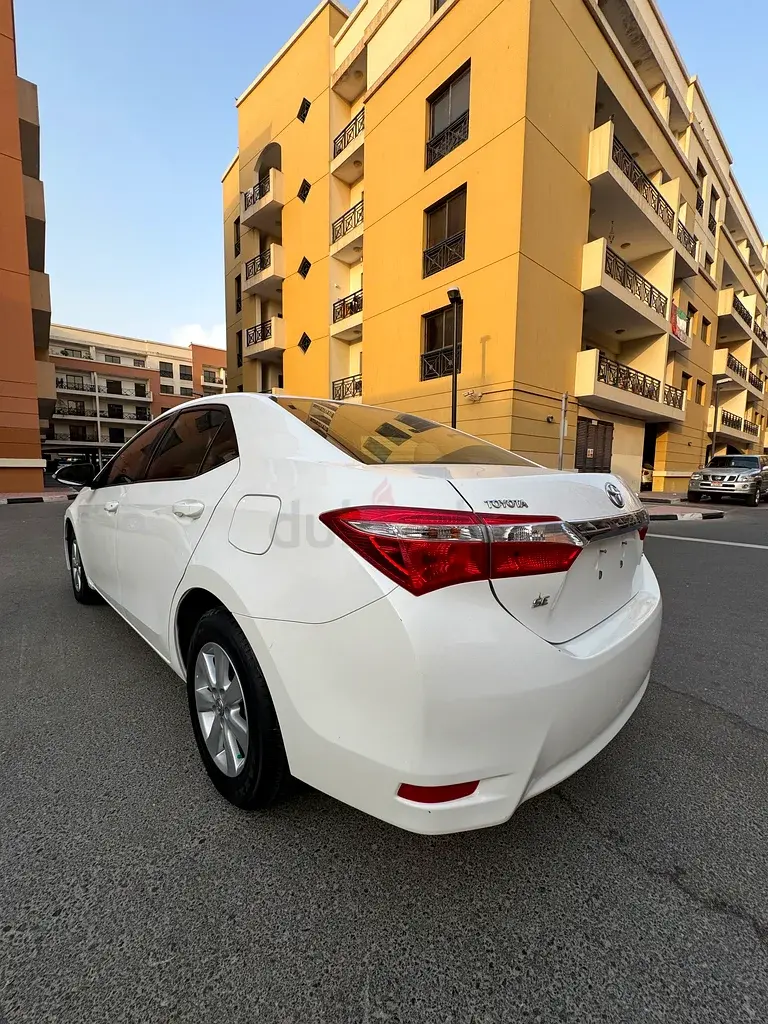 تويوتا كورولا 2014