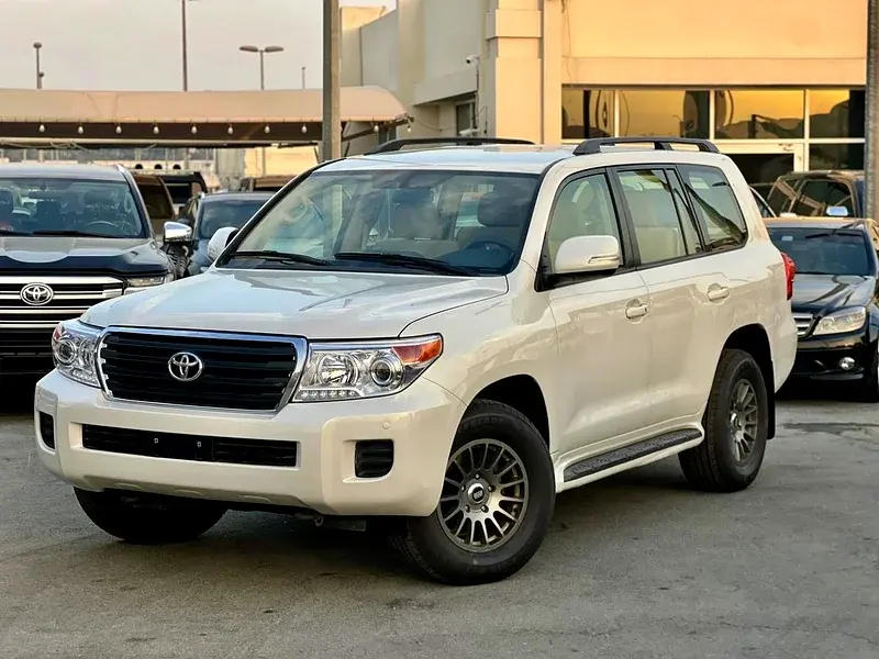 Toyota Land Cruiser 2013