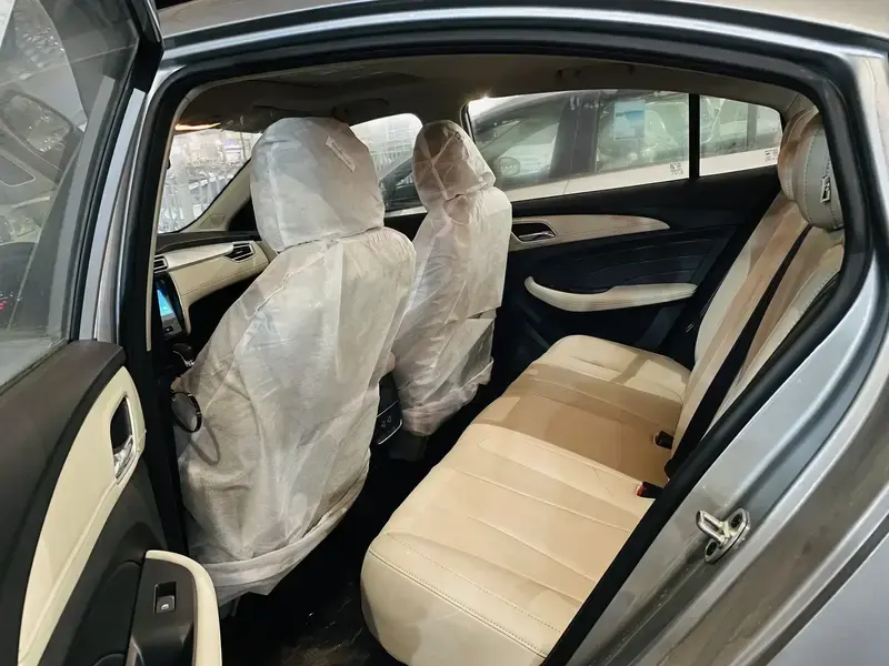 ام جي 5 2024 فل كامل