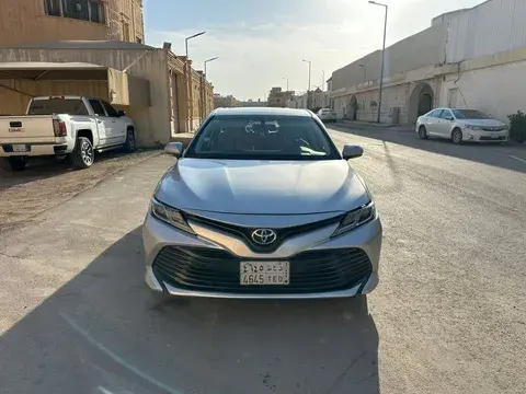 تويوتا كامري 2020