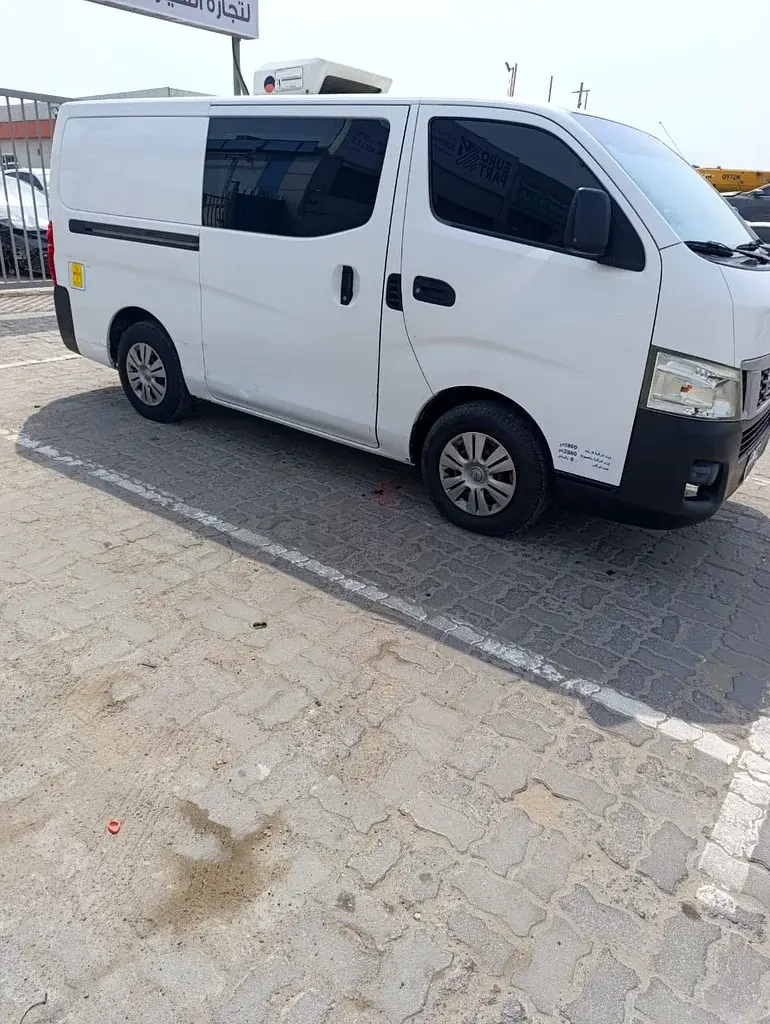 نيسان أورفان 2015