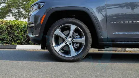 الجديد جيب شيروكي 2024