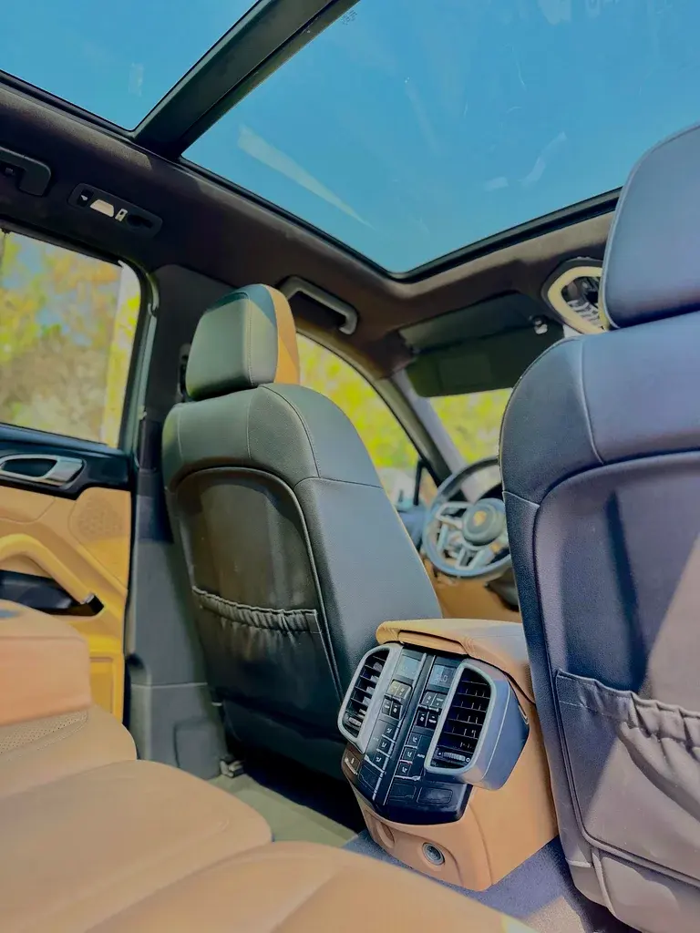 Porsche Cayenne 2016