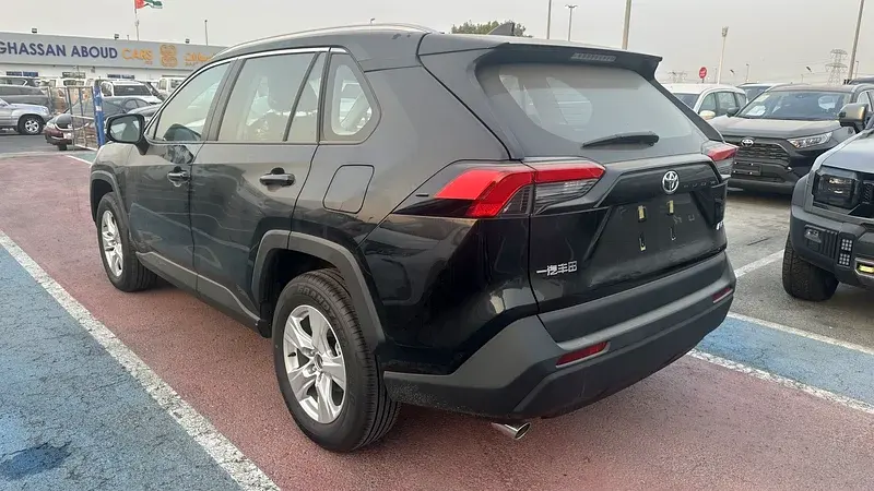 Toyota RAV4 2025