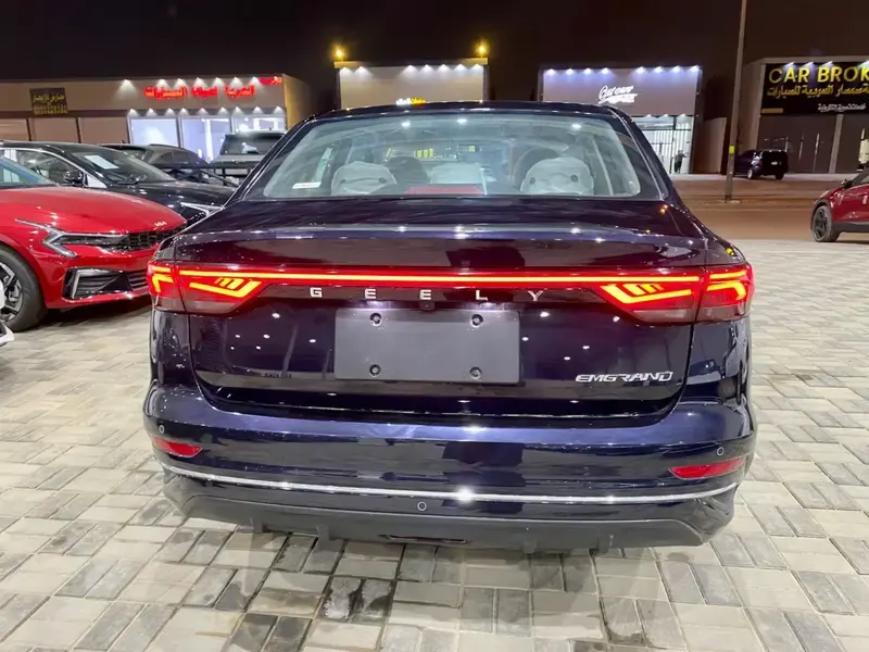 جيلي امجراند 2025 فل كامل