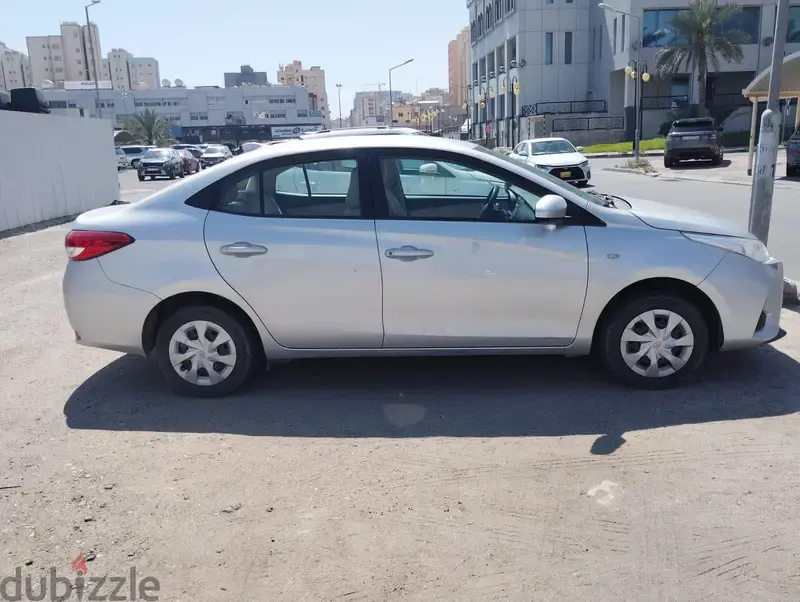 تويوتا يارس 2021