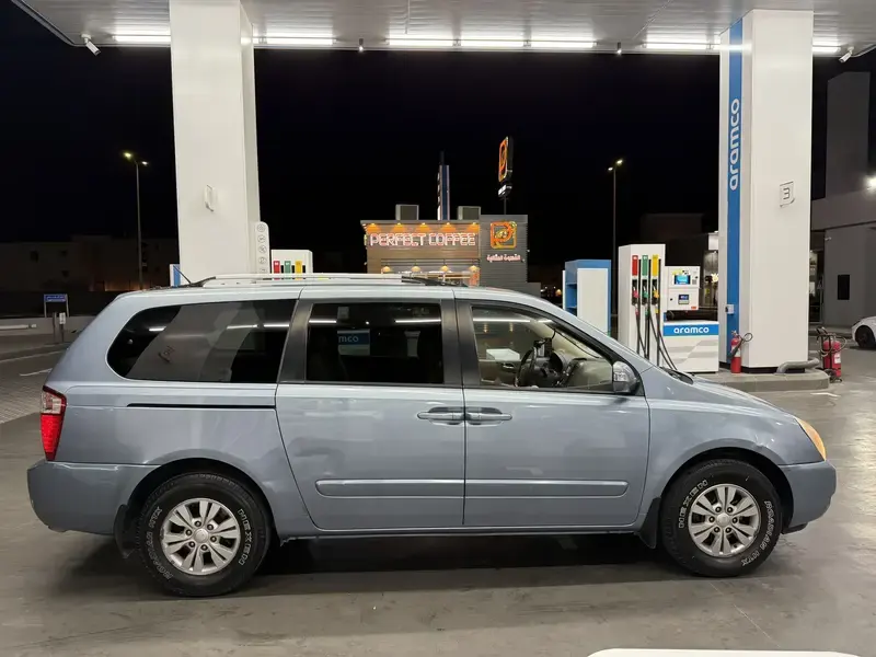KIA Carnival 2014