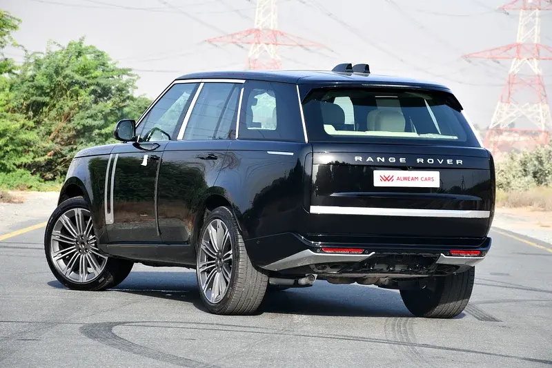 لاند روفر رينج روفر 2025