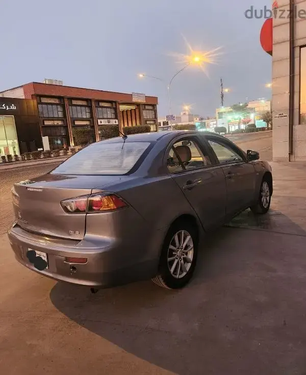 ميتسوبيشي لانسر 2016