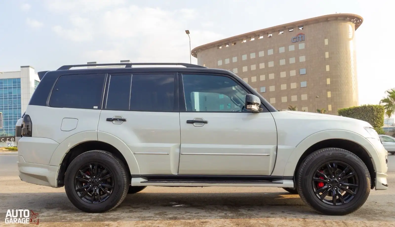 ميتسوبيشي باجيرو 2020