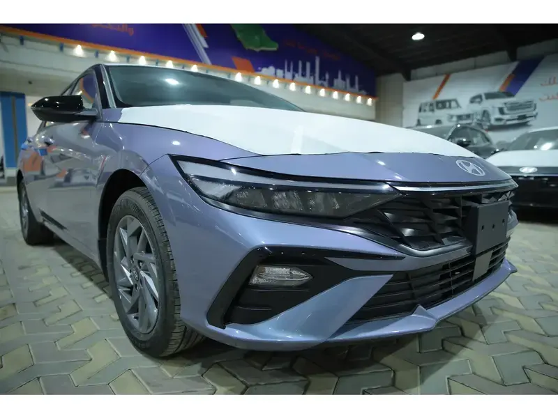 هيونداي إلنترا 2000 سمارت بلس 2025